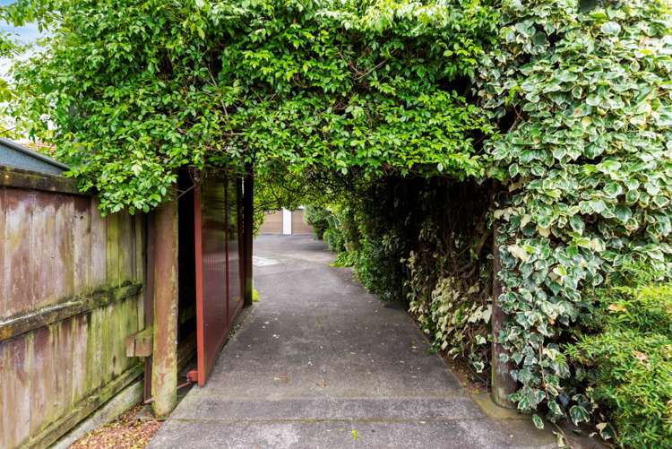 33 Shirley Avenue Papakura_7