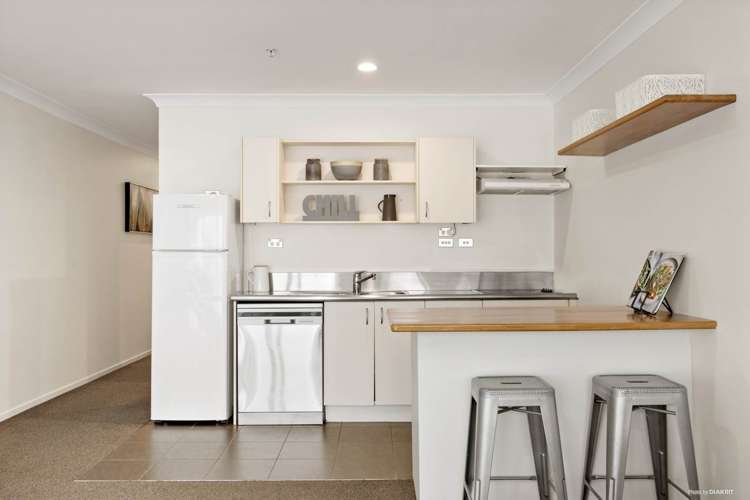 3X/15 Nelson Street City Centre_7