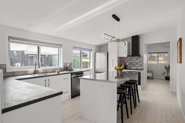 286 Pukehina Parade Pukehina_7