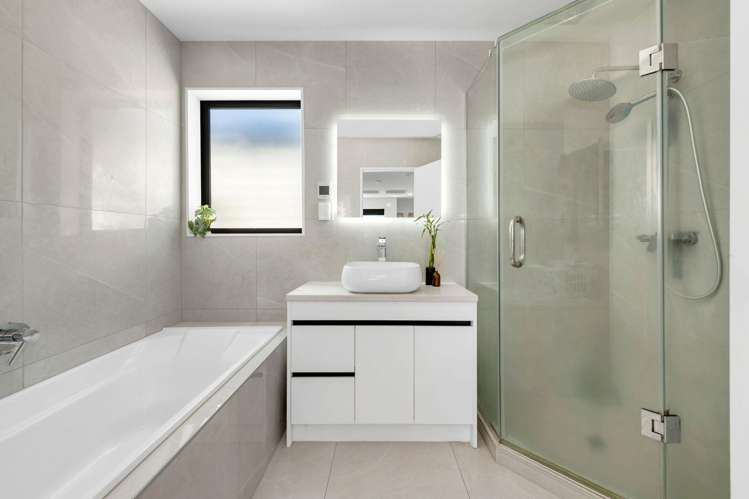 23 Tannaghmore Drive Flat Bush_14