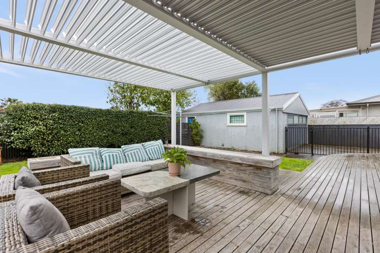 402 Frimley Place Frimley_14