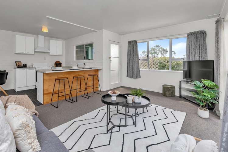 1/52 Nottingham Road Onerahi_2