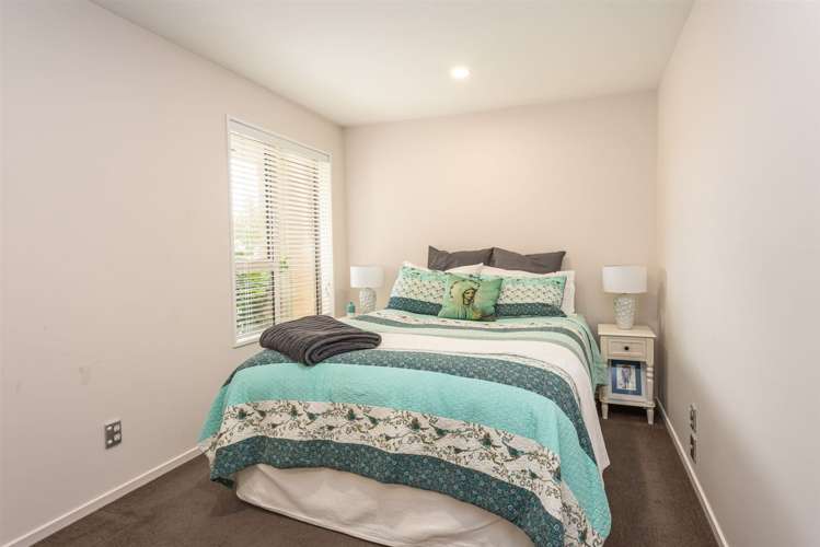 22 John Campbell Crescent Hillmorton_10