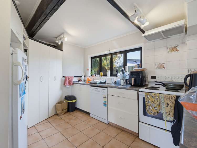 68b Robinson Avenue Holdens Bay_8