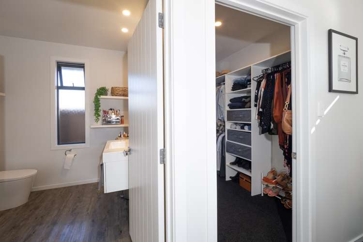 13 Geoff Geering Drive Netherby_11