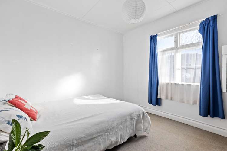 75 Apu Crescent Lyall Bay_6