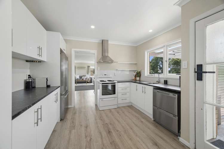 21 Tui Road Western Heights_8