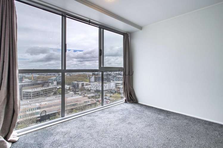 1006/72 Nelson Street City Centre_8