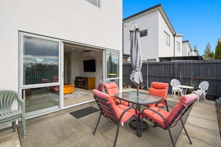 32 Menin Gate Crescent Broomfield_20