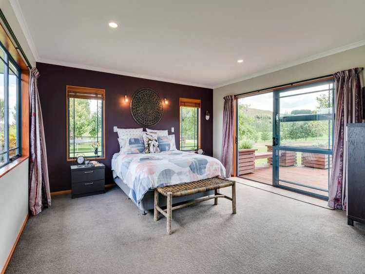 2 Hitiri Road Kinloch_11