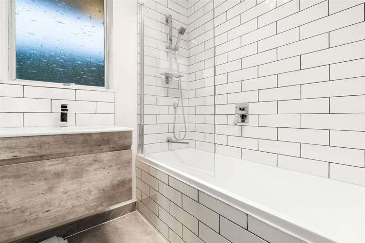 8a Dryden Avenue Papatoetoe_10