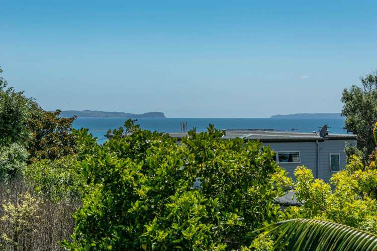 5 Beulah Avenue Rothesay Bay_21