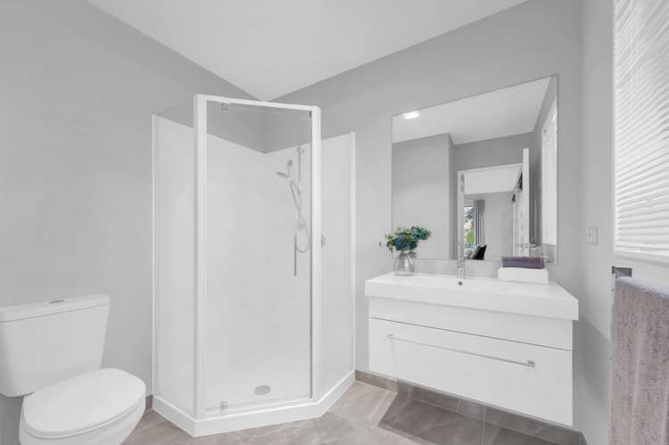 4 Dundee Close Darfield_25