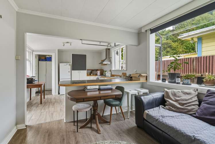 39 Carr Street North East Valley_1