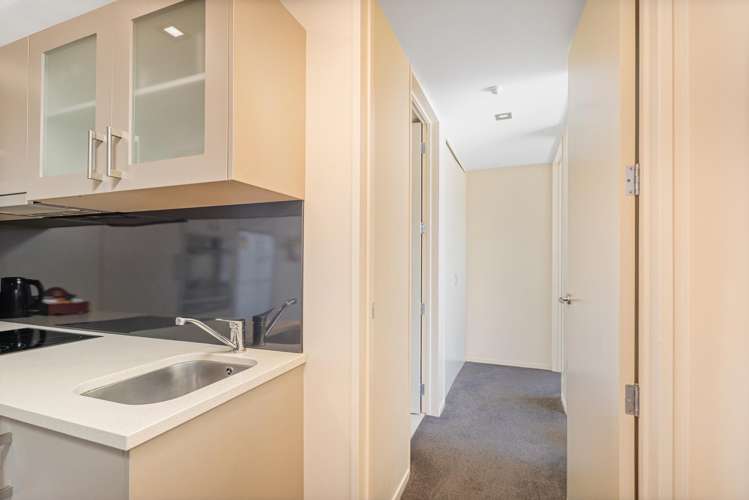 2D/8 The Esplanade Whitianga_11