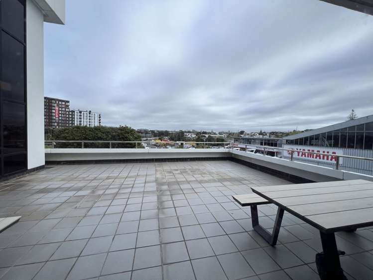 Level 2/56 Cawley Street Ellerslie_4