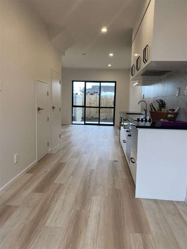 10/148 Lincoln Road Henderson_2