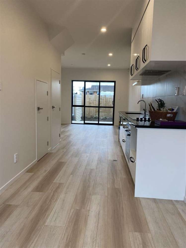 10/148 Lincoln Road Henderson_2