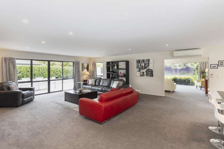 19 Regents Park Drive Casebrook_9