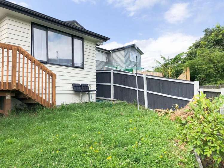 2/65e Metcalfe Road Ranui_11