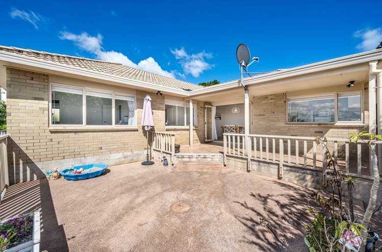 2/91 Litten Road Cockle Bay_25