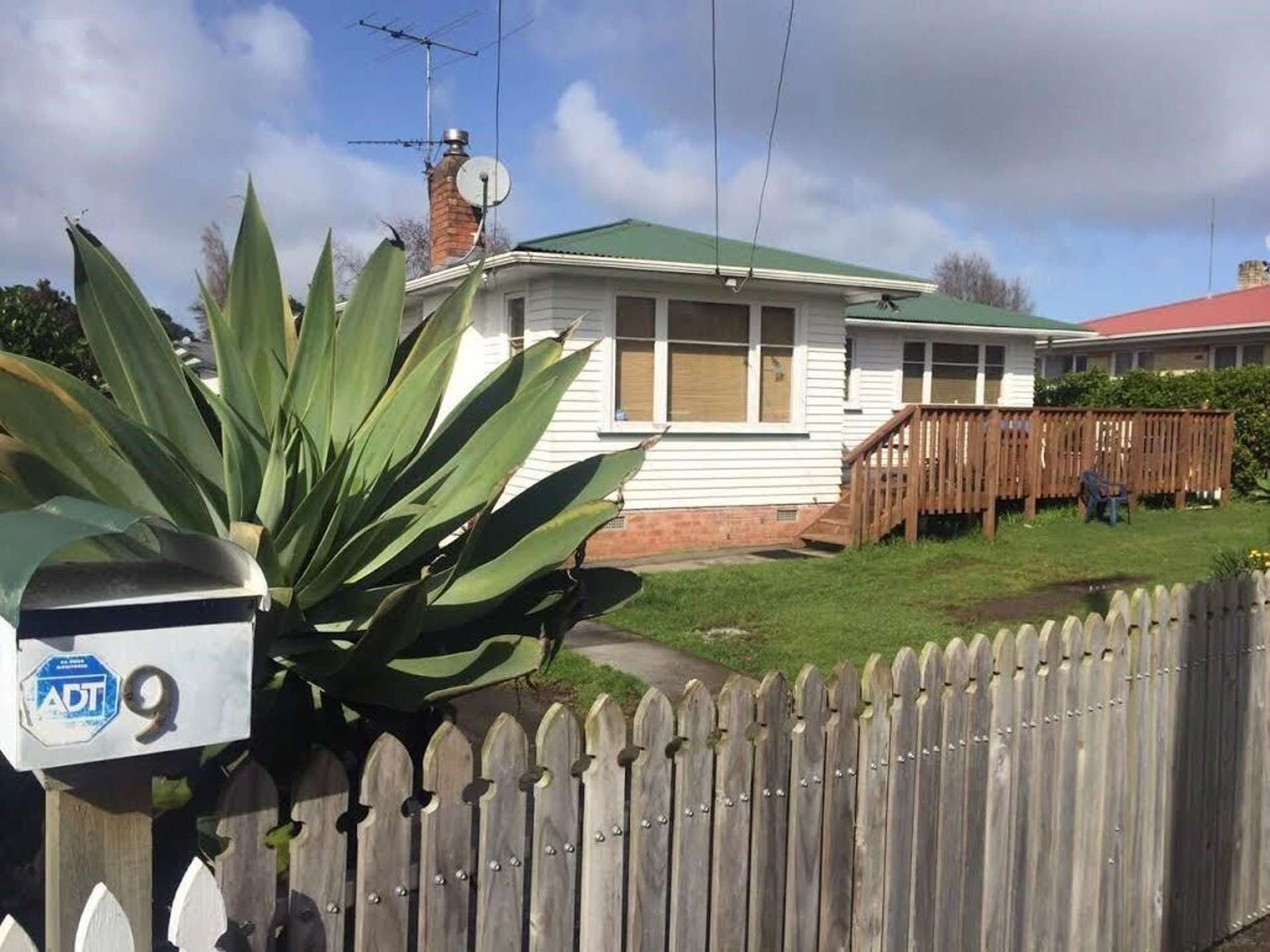 9 Staines Avenue Mangere East_0