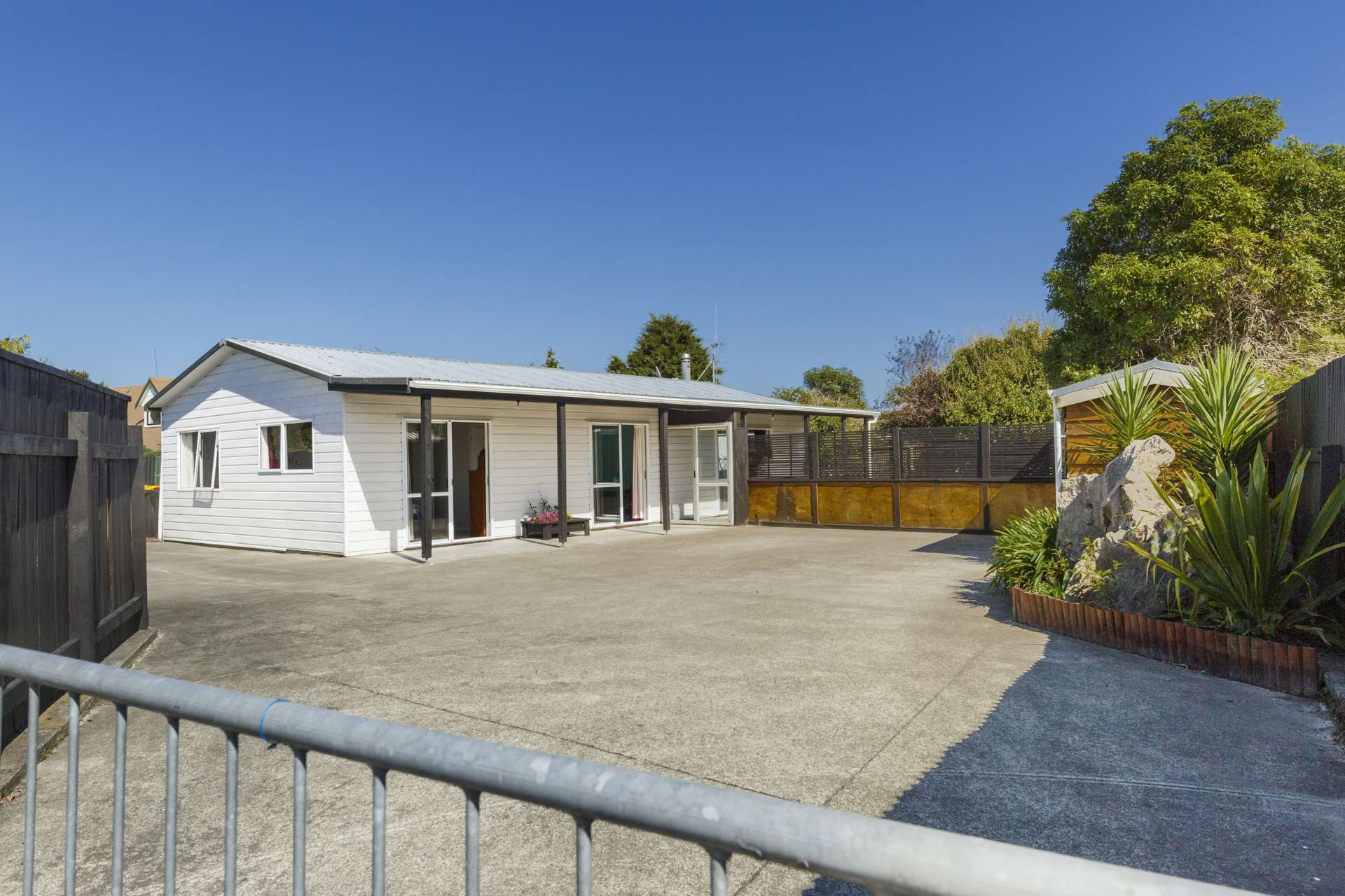 12b Pharazyn Street Feilding_0