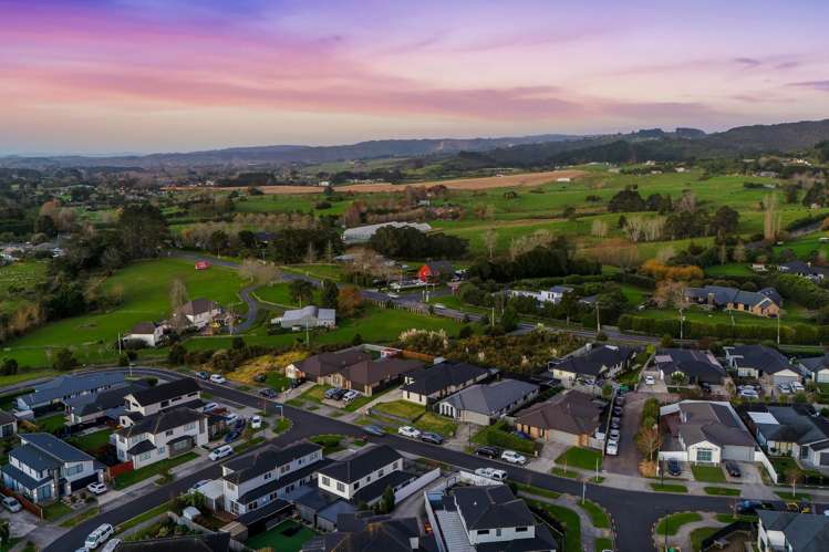 87 Twin Parks Rise Papakura_35