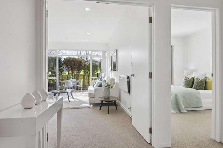 2/1 Gleanor Avenue Oteha_5