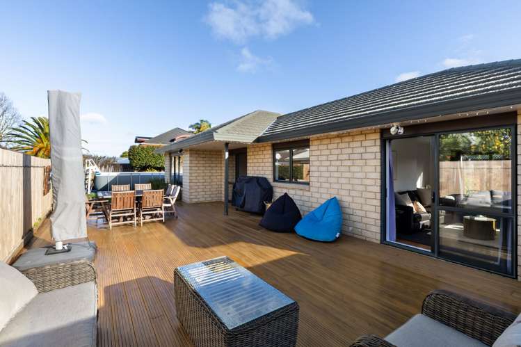 10 Cairns Crescent Rototuna_11