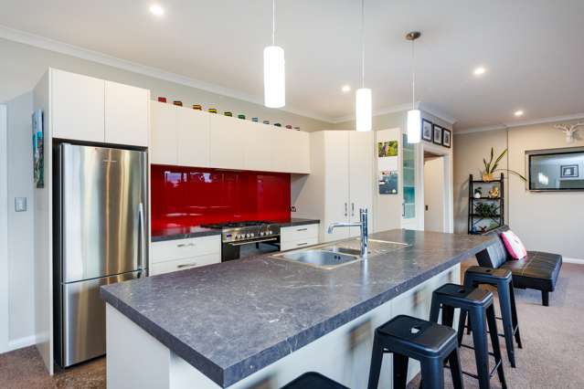 23 Galea Grove Kelvin Grove_3