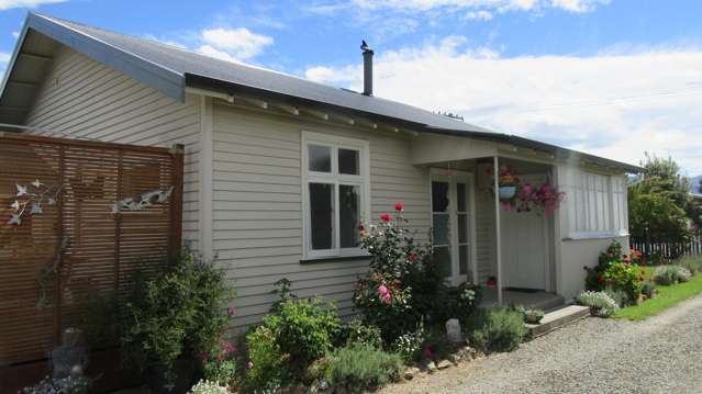 61 Belt Street Waimate_3