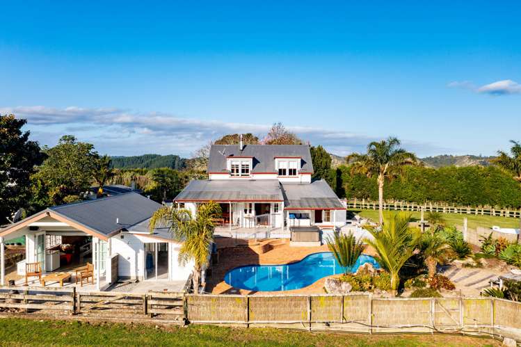 523 State Highway 1 Kauri_24