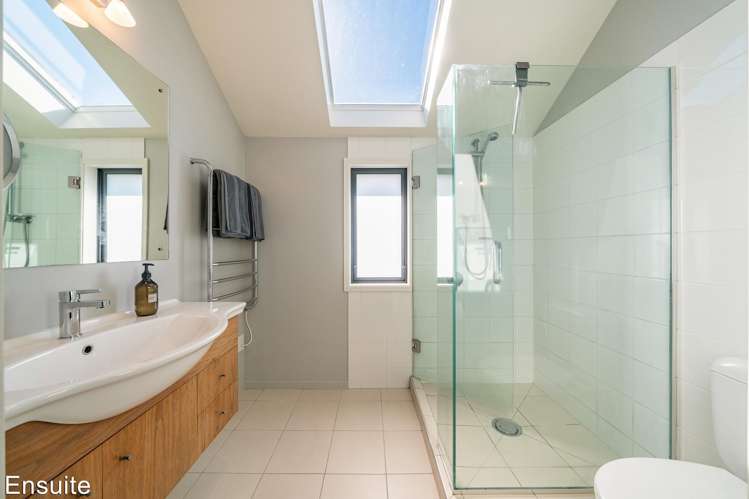 26 St James Avenue Boulcott_17