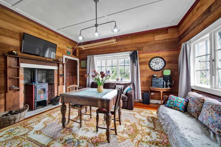 21 Egmont Street Patea_12