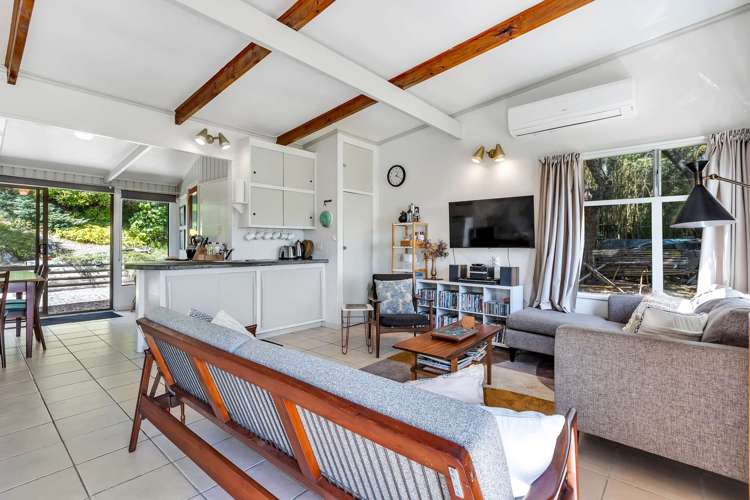 2 Rangikapiti Road Coopers Beach_11