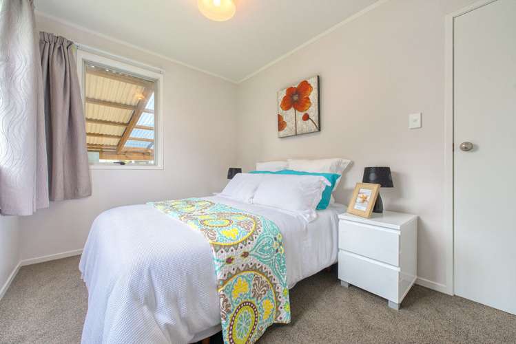 3 Crispian Place Manurewa_10
