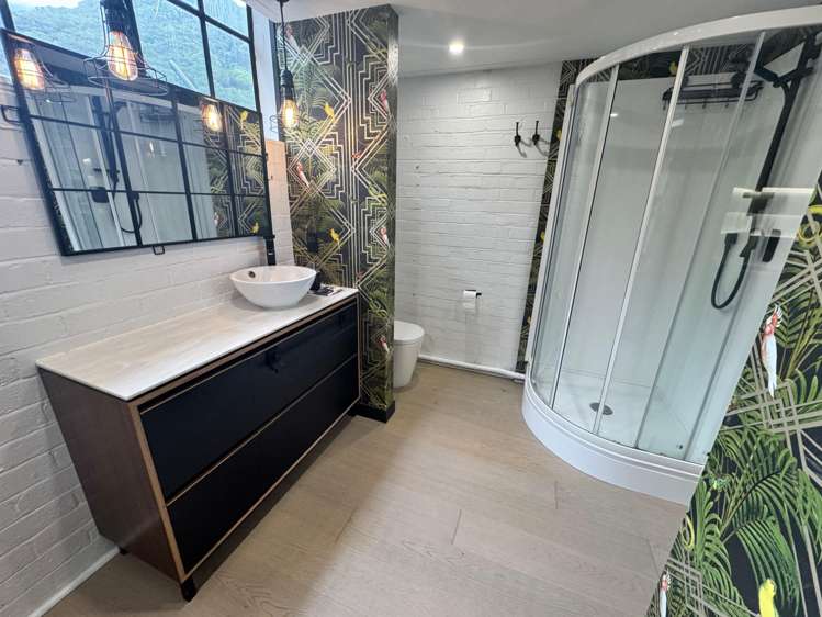  2A/33 Kaiwharawhara Road Kaiwharawhara_8