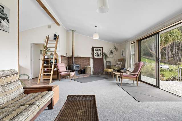 435 Makara Road Makara_4