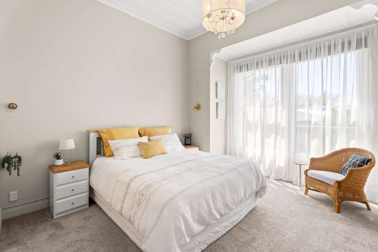 4 Handley Place Glen Avon_15
