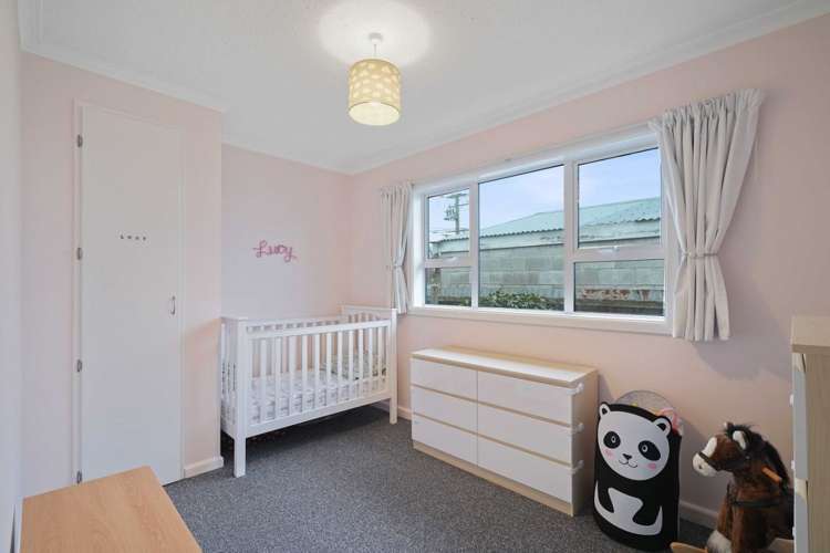 104 Neill Street Hornby_10