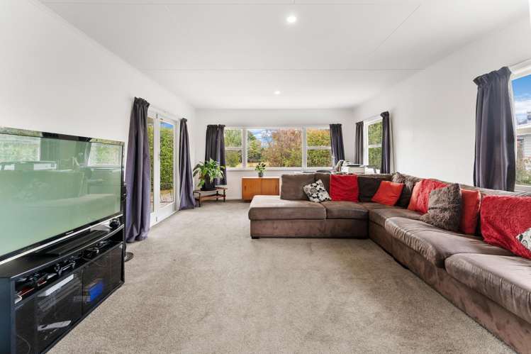 129 Whitby Road Wakefield_11