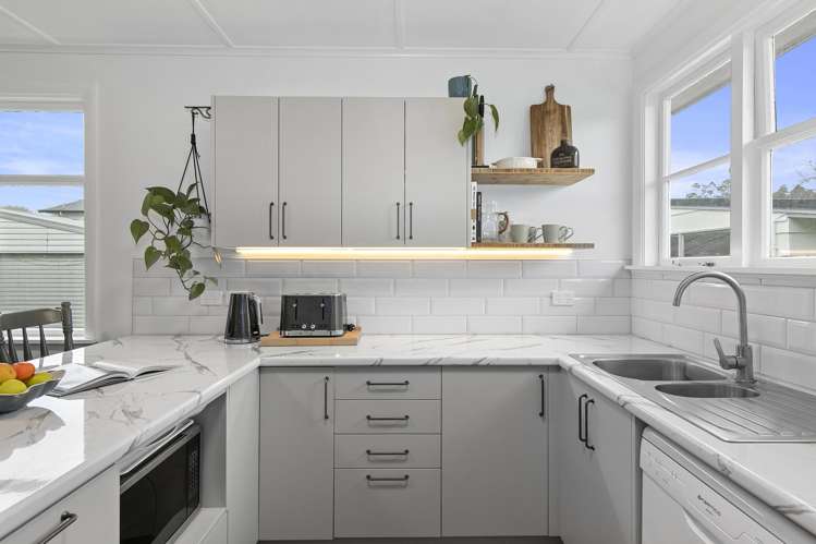 6 Benge Crescent Clouston Park_5