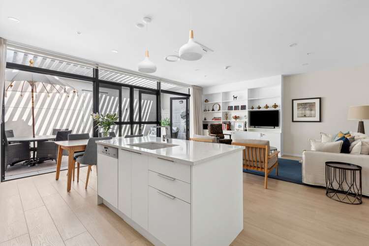 204/86 Alpha Street Cambridge_8