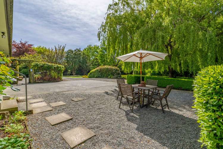 14 Winton Lorneville Highway Winton_17