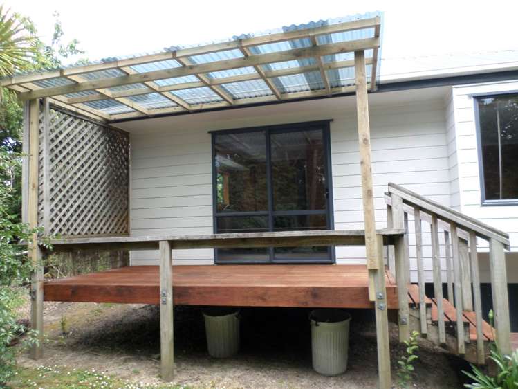 18a Alma Street Te Atatu South_9