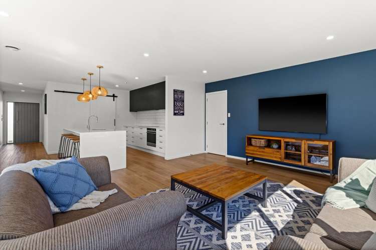 20 Dinneen Close Frimley_2