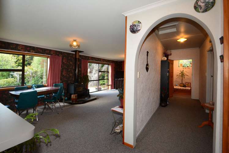 64 Main South Road East Taieri_12