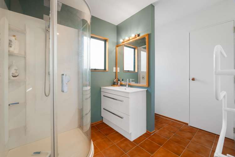 3A Tuhua Place Bowentown_16