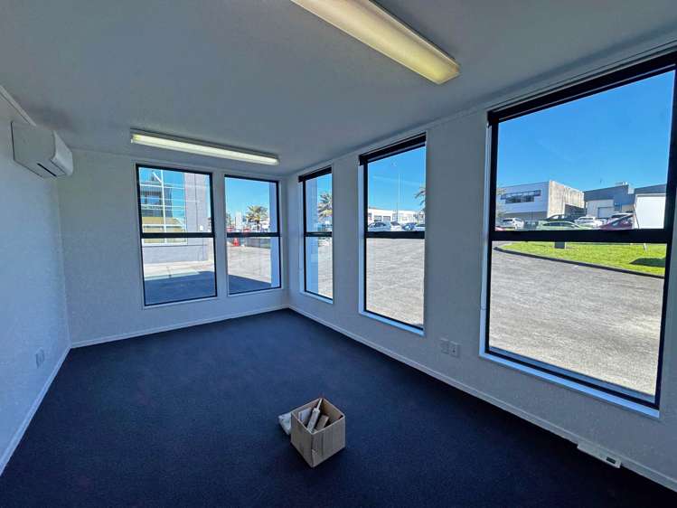 Unit 1/21 Hannigan Drive St Johns_8
